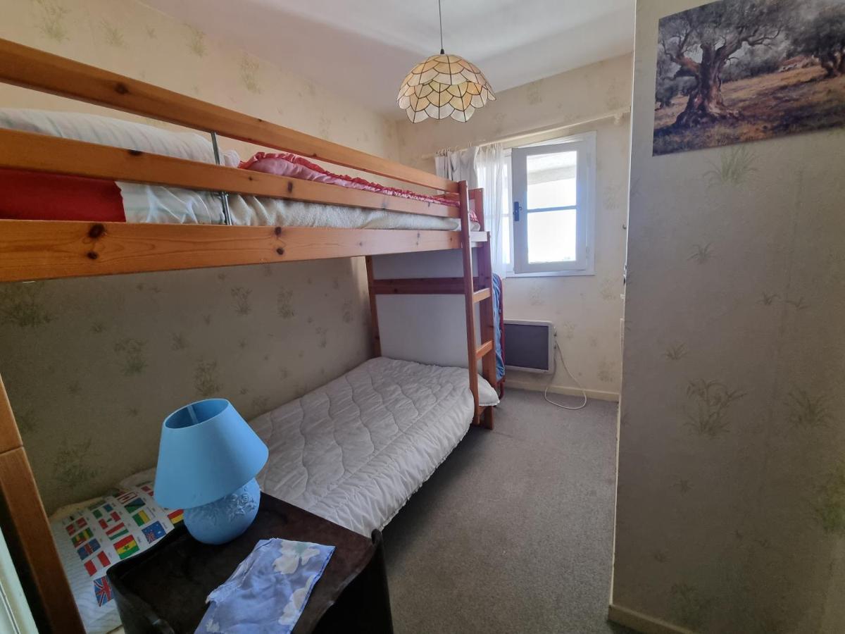 Les Conils - Gites Et Chambres D'Hotes Saint-Pierre-de-Vassols Eksteriør billede